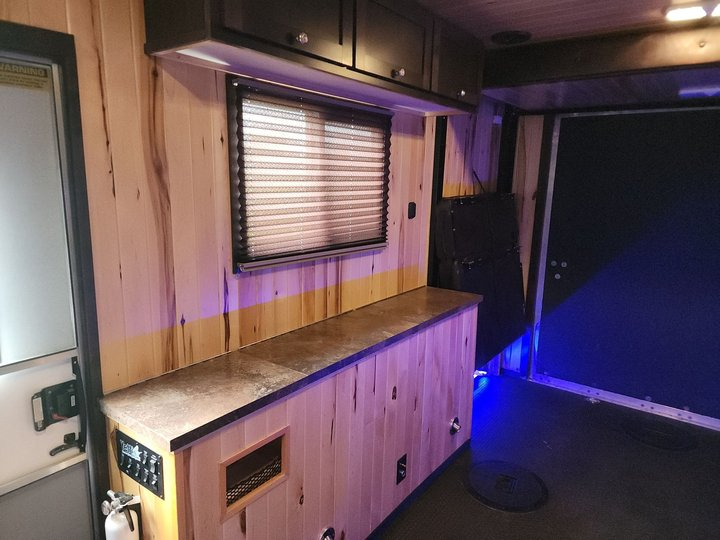 Yetti Traxx Edition - T817HD-PK 8 ft x 17 ft  2018 Yetti Traxx Edition - T817HD-PK 8 ft x 17 ft  2018