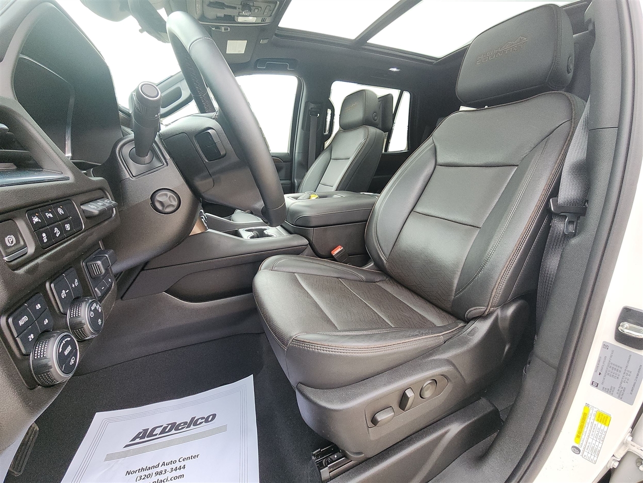 Chevrolet Tahoe 4WD 4dr High Country 2023 Chevrolet Tahoe 4WD 4dr High Country 2023