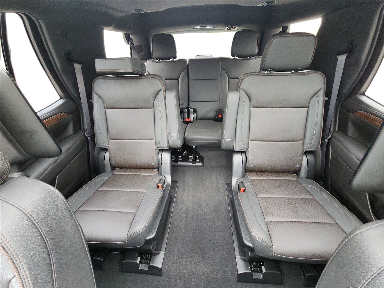 Chevrolet Tahoe 4WD 4dr High Country 2023 Chevrolet Tahoe 4WD 4dr High Country 2023