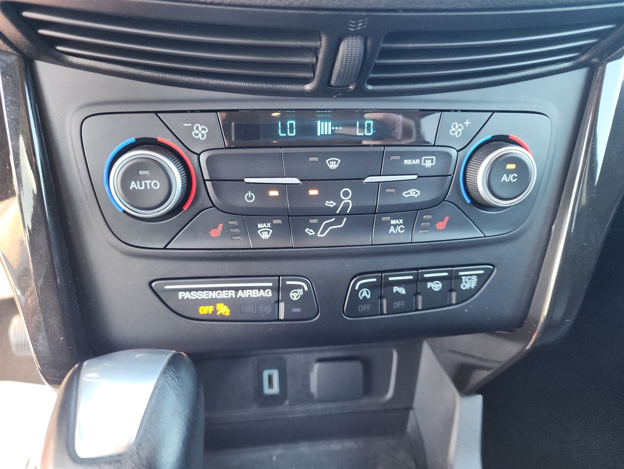 Ford Escape Titanium 4WD 2018 Ford Escape Titanium 4WD 2018