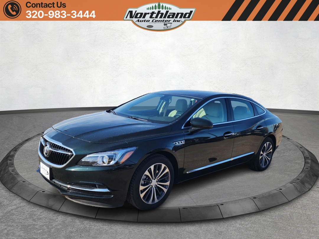 Buick LaCrosse 4dr Sdn Essence FWD 2017 Buick LaCrosse 4dr Sdn Essence FWD 2017