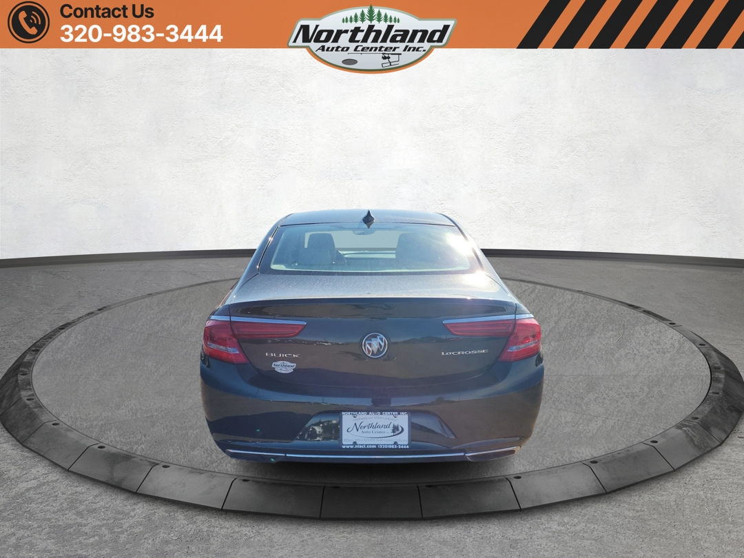 Buick LaCrosse 4dr Sdn Essence FWD 2017 Buick LaCrosse 4dr Sdn Essence FWD 2017