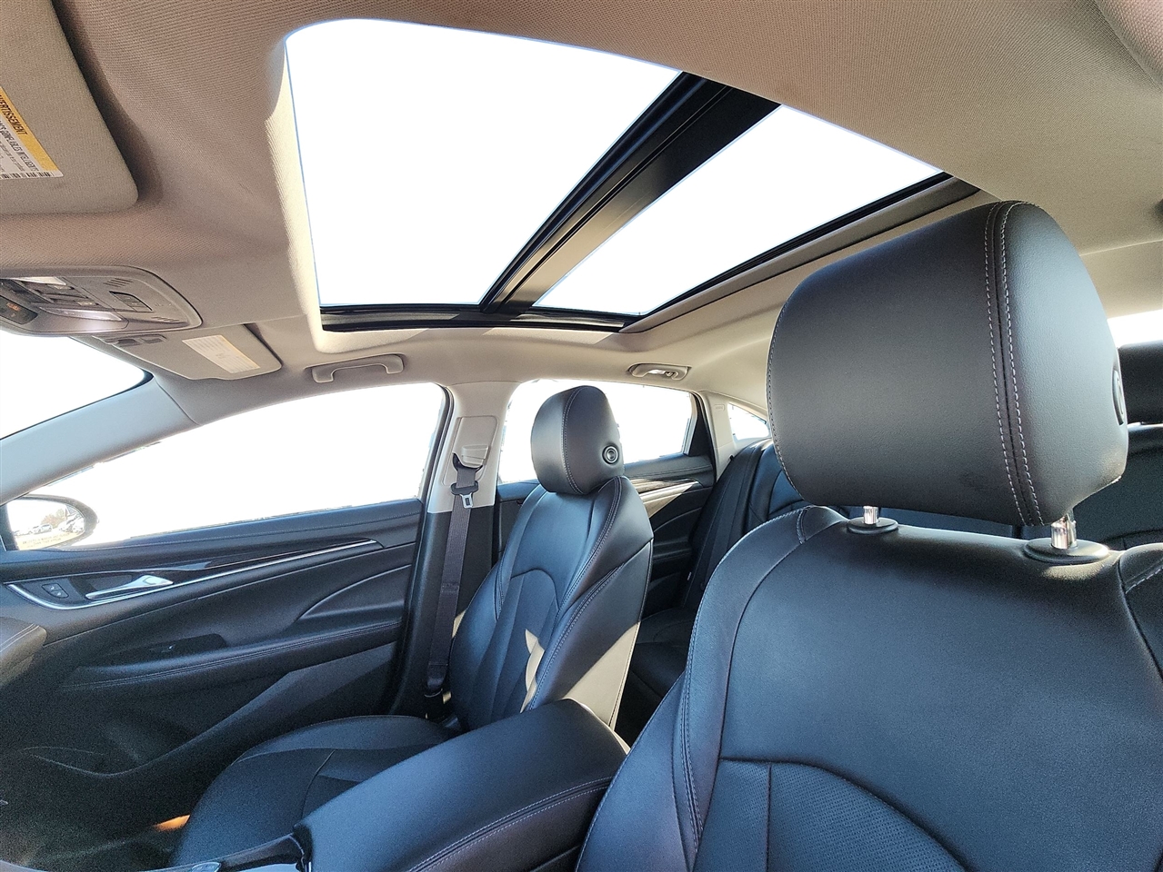 Buick LaCrosse 4dr Sdn Essence AWD 2019 Buick LaCrosse 4dr Sdn Essence AWD 2019