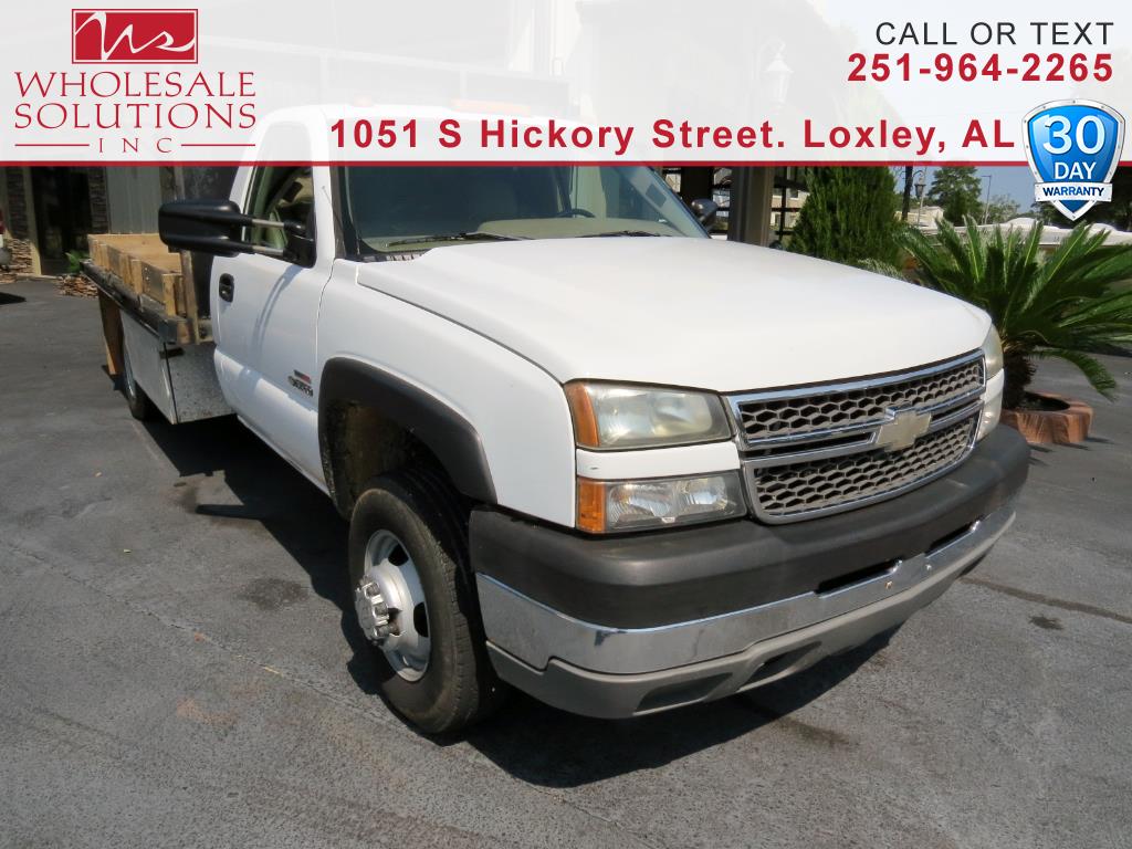 Used 2005 Chevrolet Silverado 3500 Reg Cab 161.5" WB, 84.9" CA WT for