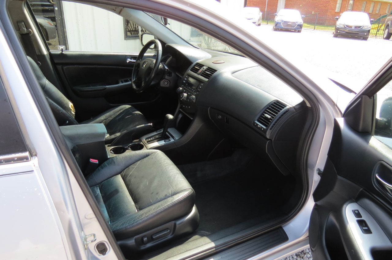 Used 2004 Honda Accord Sdn EX Auto V6 w/Leather/XM for Sale in Loxley