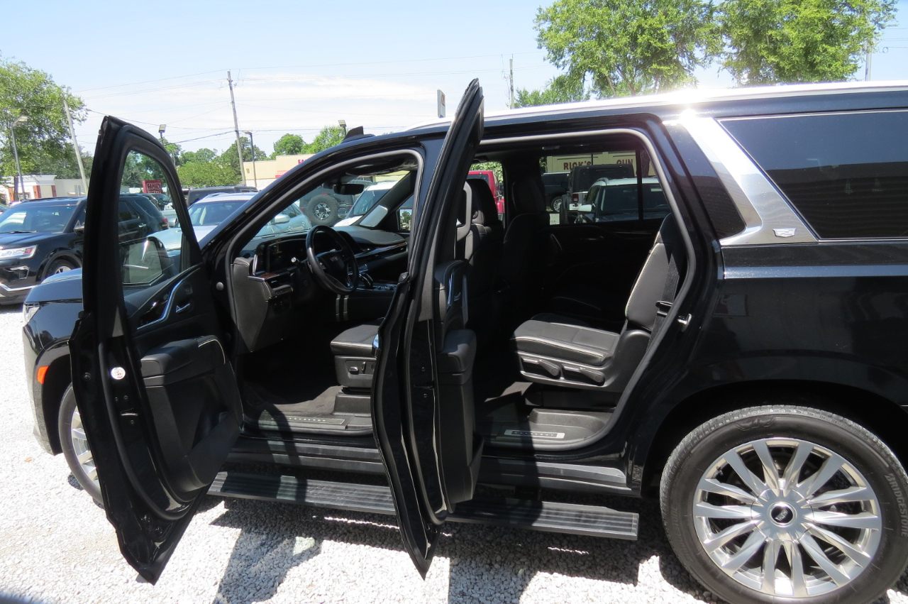 Used 2022 Cadillac Escalade 2WD 4dr Premium Luxury for Sale in Loxley