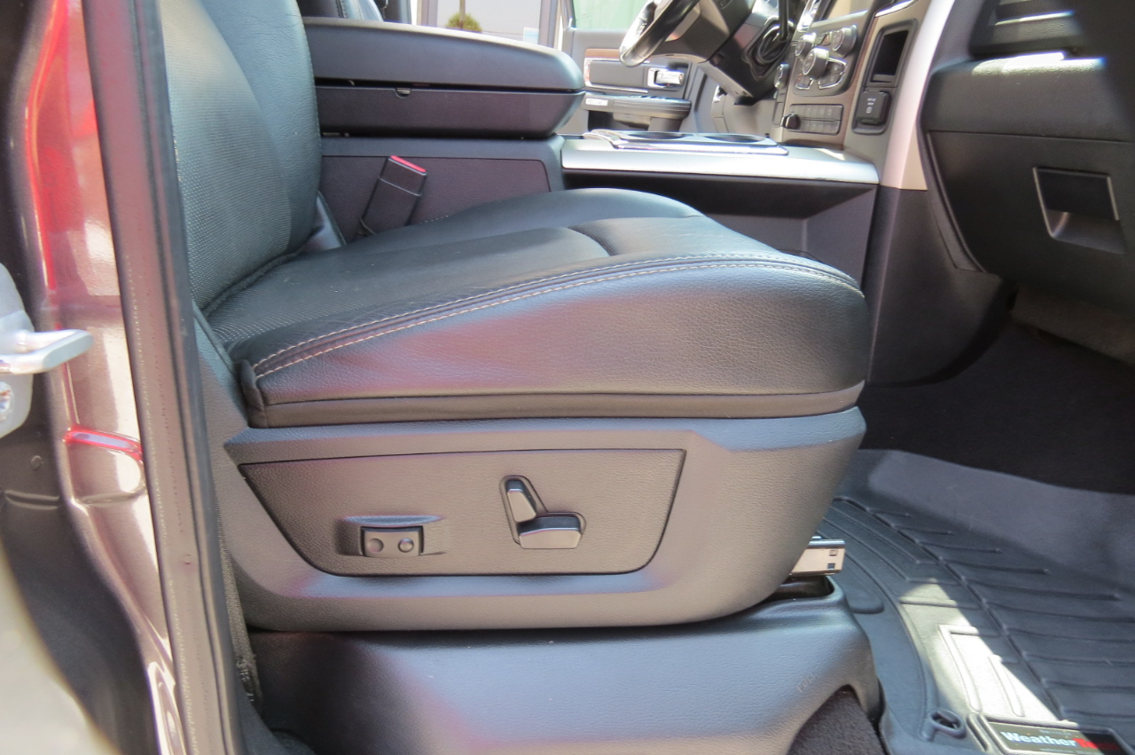 Used 2014 RAM 3500 4WD Mega Cab 160.5" Laramie for Sale in Loxley AL 36551 Wholesale Solutions Inc.