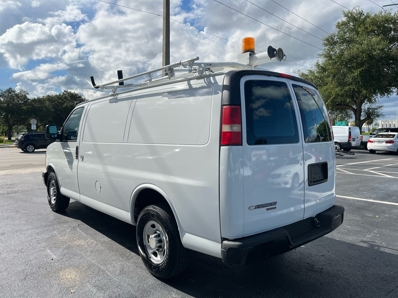 Chevrolet Express 2500 Cargo 2012