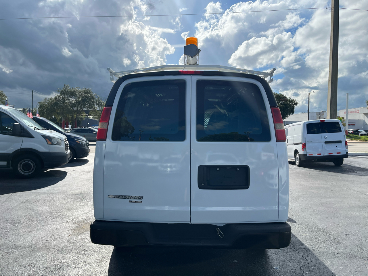 Chevrolet Express 2500 Cargo 2012