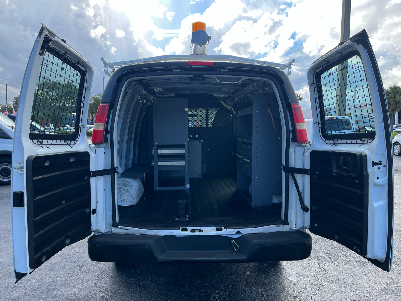 Chevrolet Express 2500 Cargo 2012