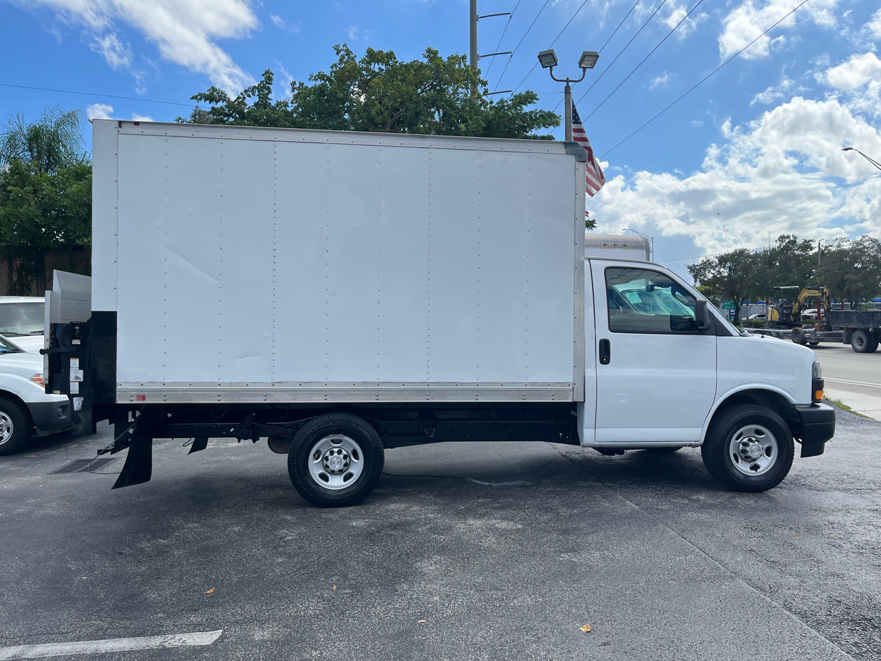 Chevrolet Express  2021