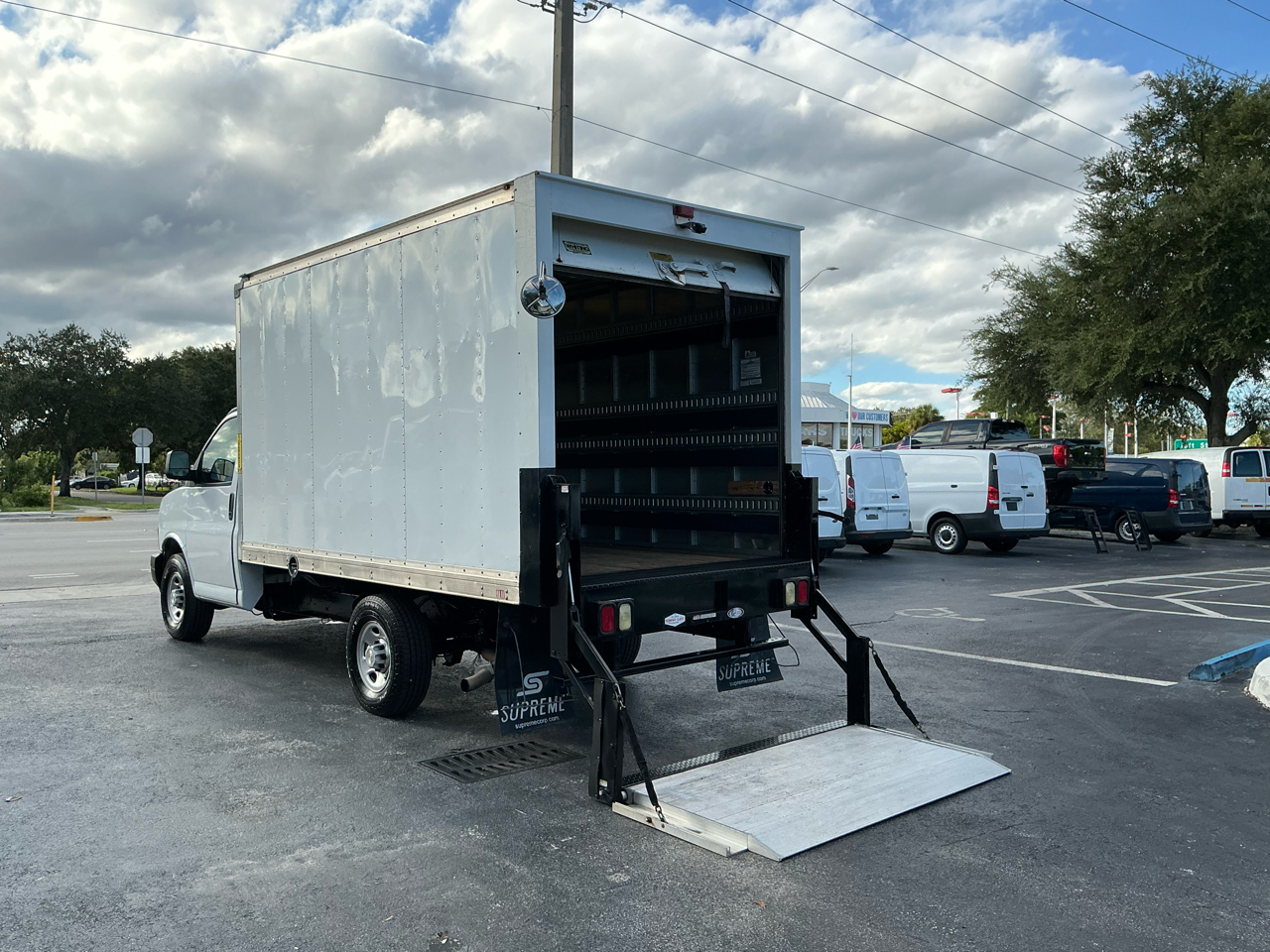 Chevrolet Express  2021