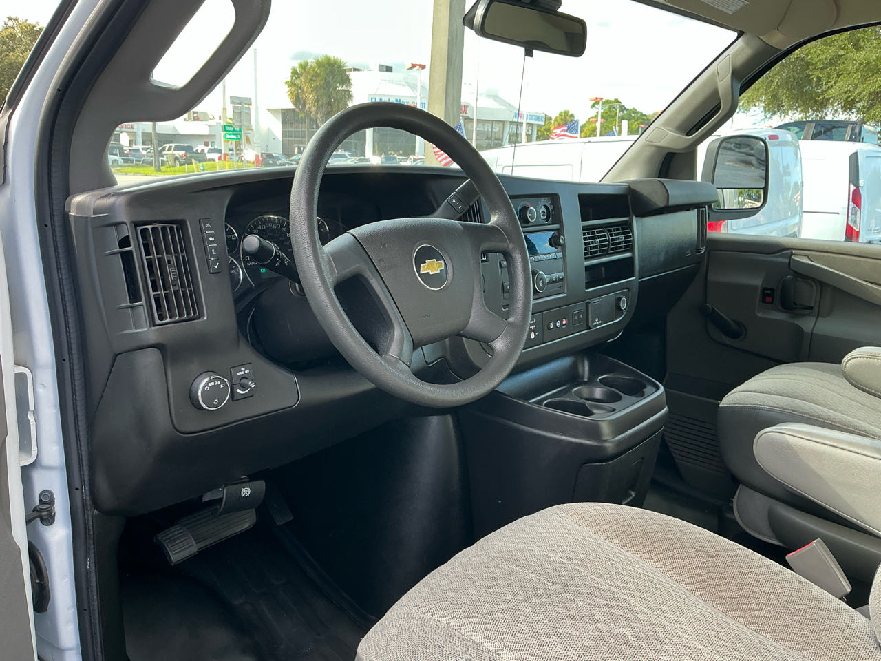 Chevrolet Express  2021