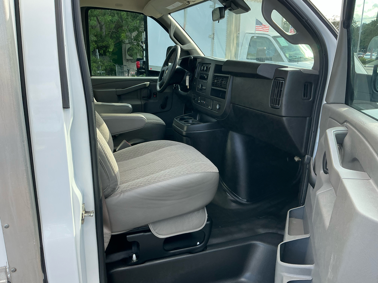 Chevrolet Express  2021