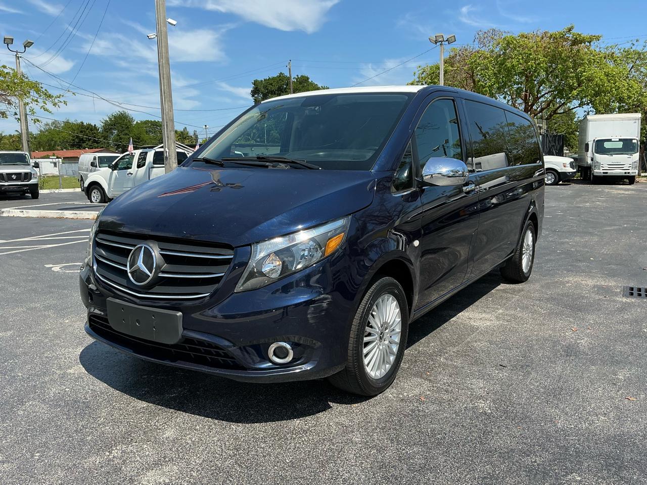 2021 Mercedes-Benz Metris Cargo van 135