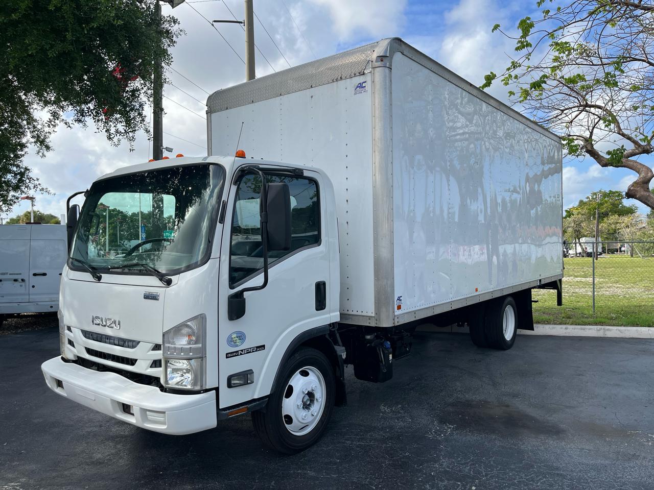 2018 Isuzu NPR Pickup BASE