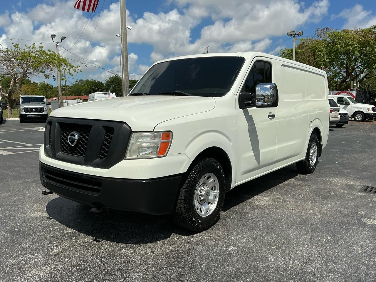 2018 Nissan NV Cargo 2500 HD SV V8