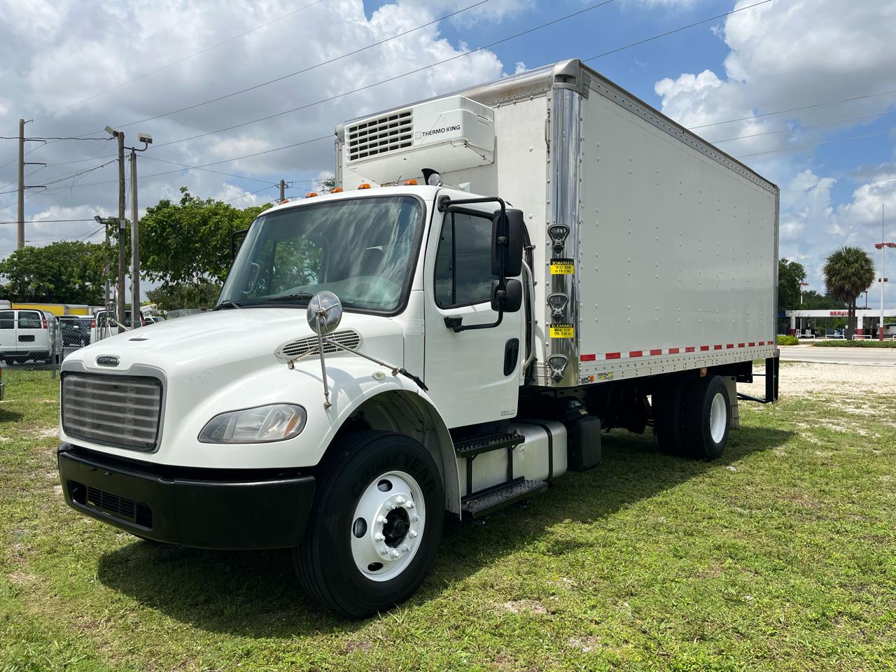 2018 Freightliner M2 20FT BOX, CUMMINS HP, 6 CYL DIESEL, ALLISION, AUTO