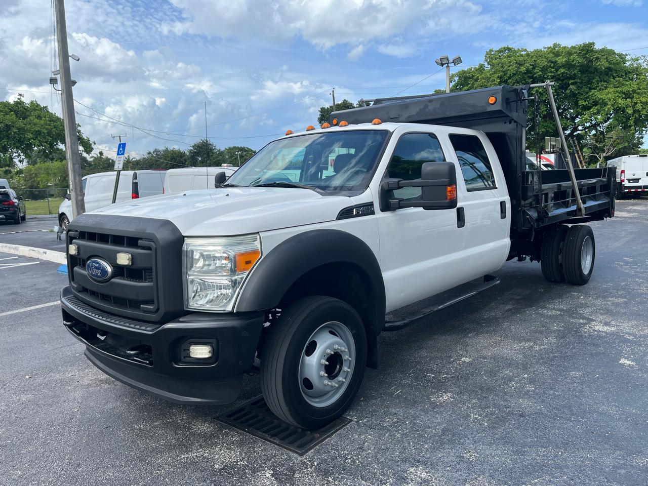 2015 Ford F-450 Super Duty Chassis Crew cab chassis Dump Truck