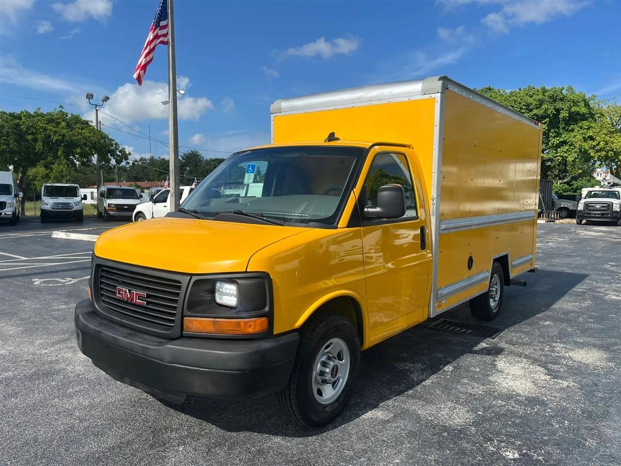 2016 GMC Savana Van Cab-Chassis 2D