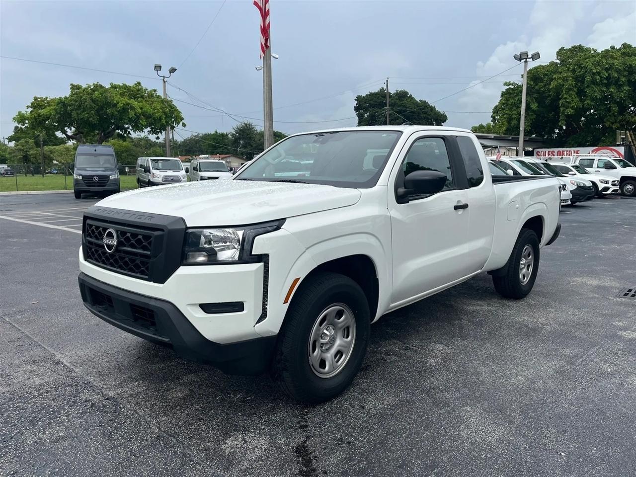 2022 Nissan Frontier S Pickup 2D 6 ft