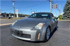 2005 Nissan 350Z  2005 Nissan 350Z