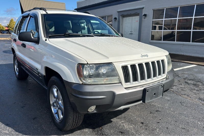 Jeep Grand Cherokee Laredo Special Edition 4WD 2004 Jeep Grand Cherokee Laredo Special Edition 4WD 2004