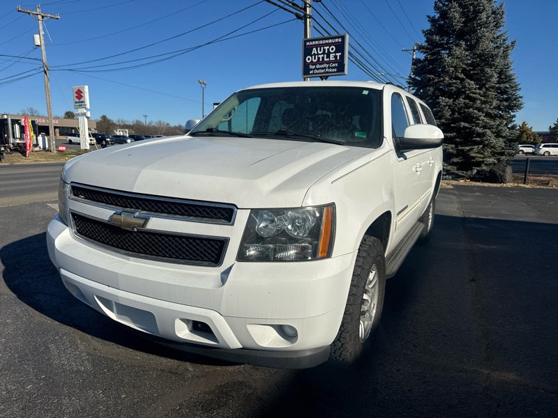 2011 Chevrolet Suburban LS 2500 4WD