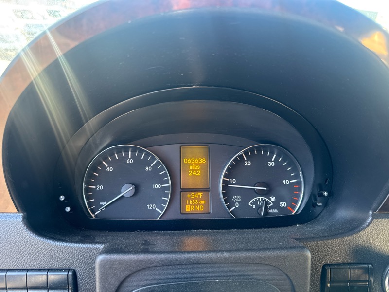 Mercedes-Benz Sprinter 3500 High Roof 170-in. WB 2015