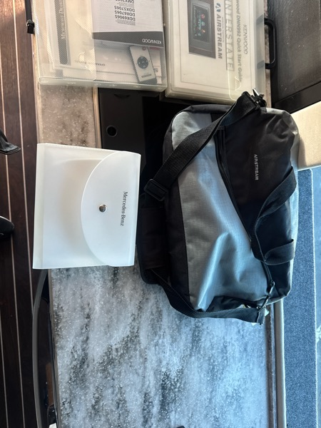 Mercedes-Benz Sprinter 3500 High Roof 170-in. WB 2015