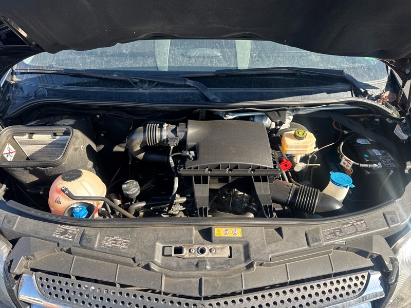 Mercedes-Benz Sprinter 3500 High Roof 170-in. WB 2015