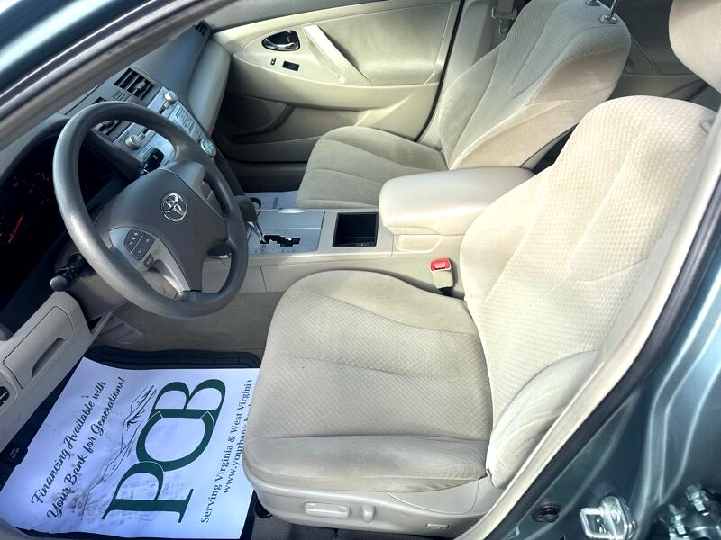 Toyota Camry XLE 5-Spd AT 2009