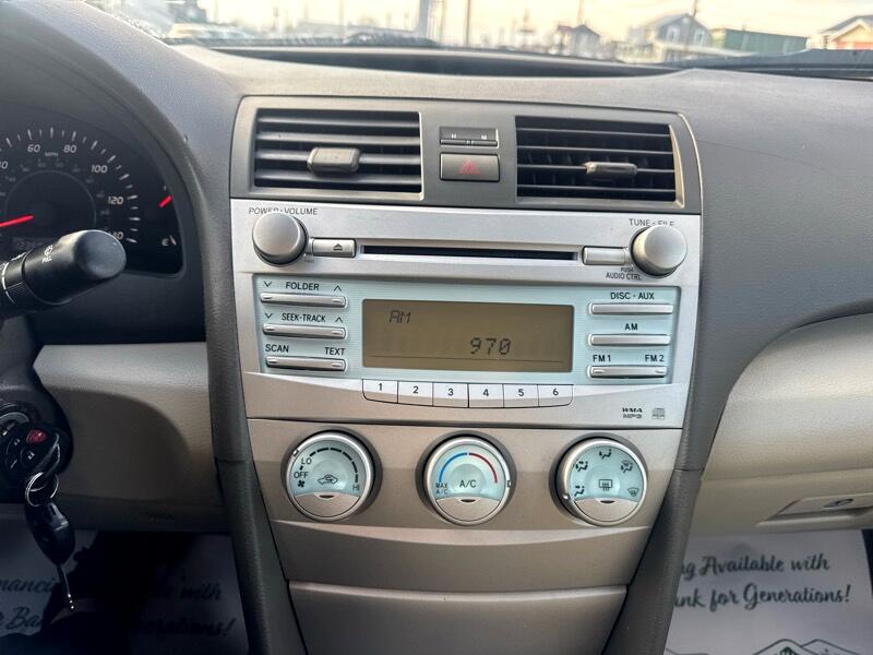 Toyota Camry XLE 5-Spd AT 2009