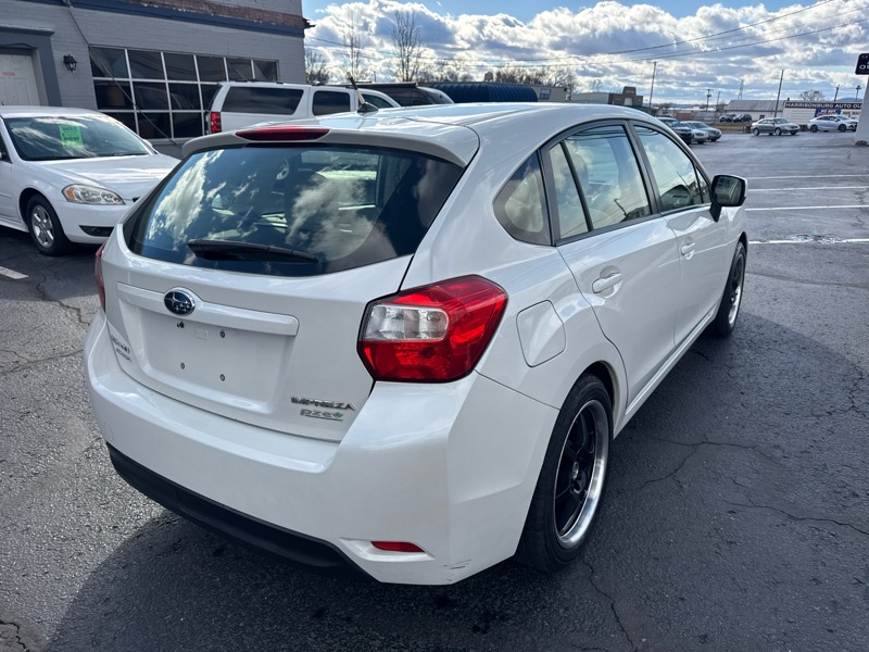 Subaru Impreza Premium Plus 5-Door+S/R 2013