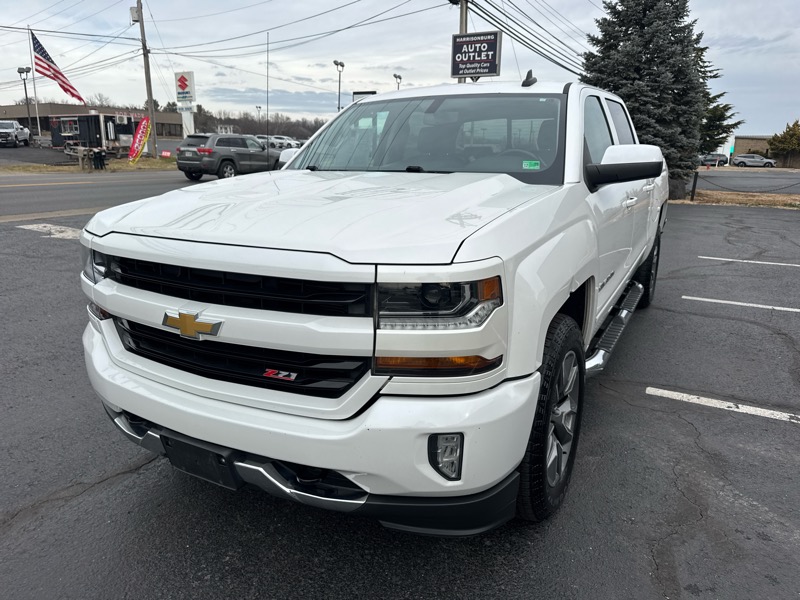 Chevrolet Silverado 1500 Crew Cab Crew Cab 143.5" WB 4WD Z71 2018