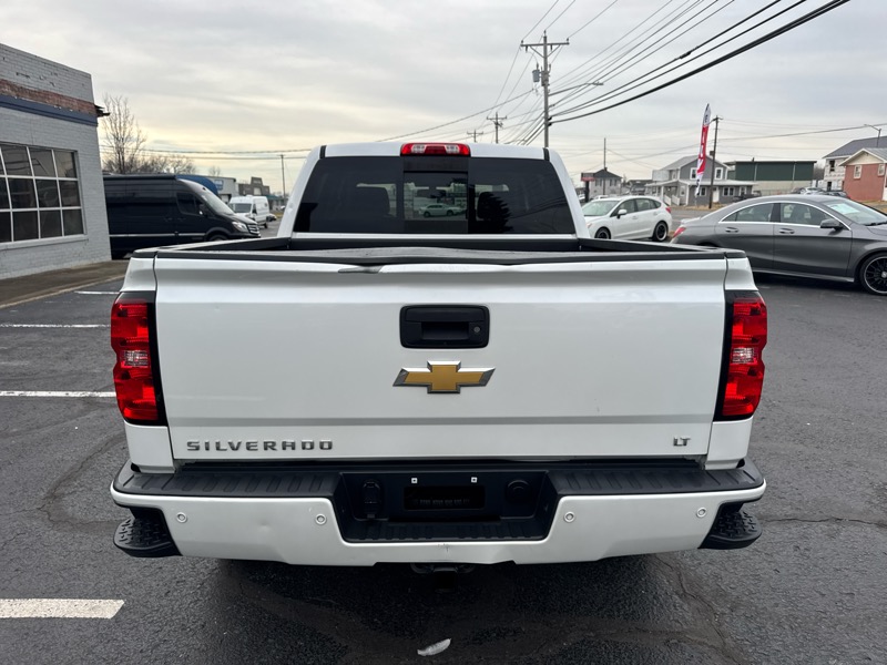 Chevrolet Silverado 1500 Crew Cab Crew Cab 143.5" WB 4WD Z71 2018