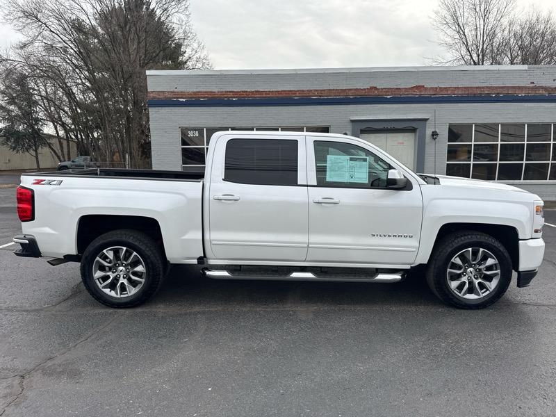 Chevrolet Silverado 1500 Crew Cab Crew Cab 143.5" WB 4WD Z71 2018