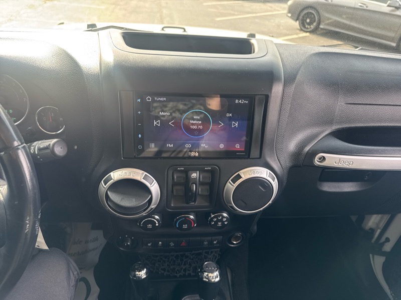 Jeep Wrangler Unlimited Sahara 4WD 2016