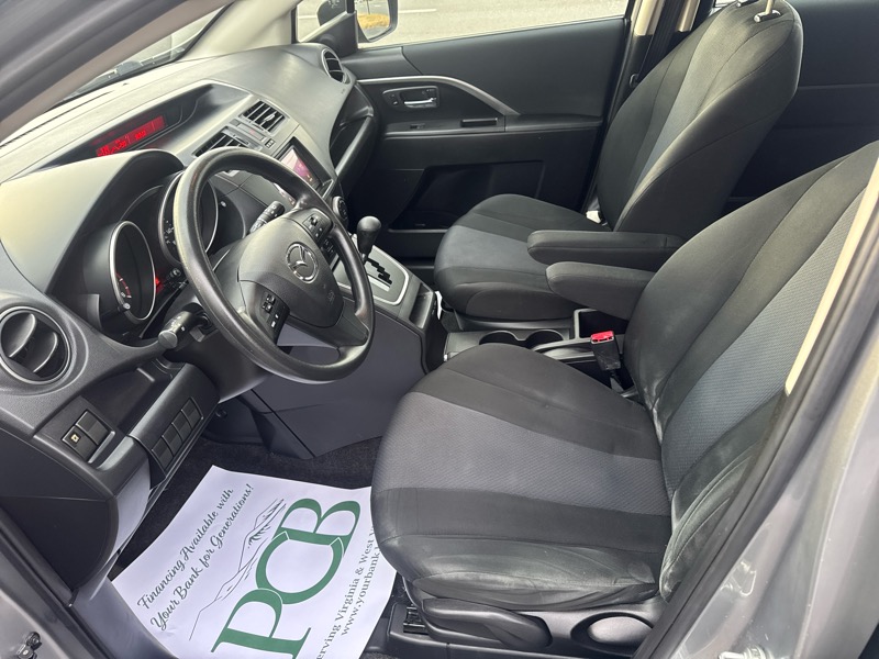 Mazda MAZDA5 Sport AT 2013