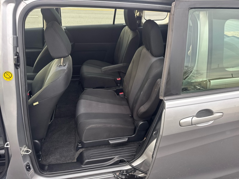 Mazda MAZDA5 Sport AT 2013