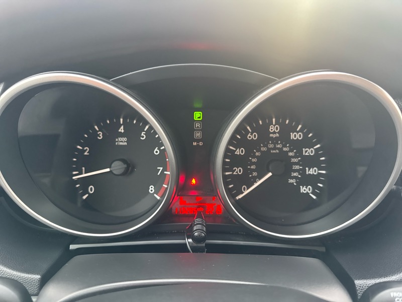 Mazda MAZDA5 Sport AT 2013