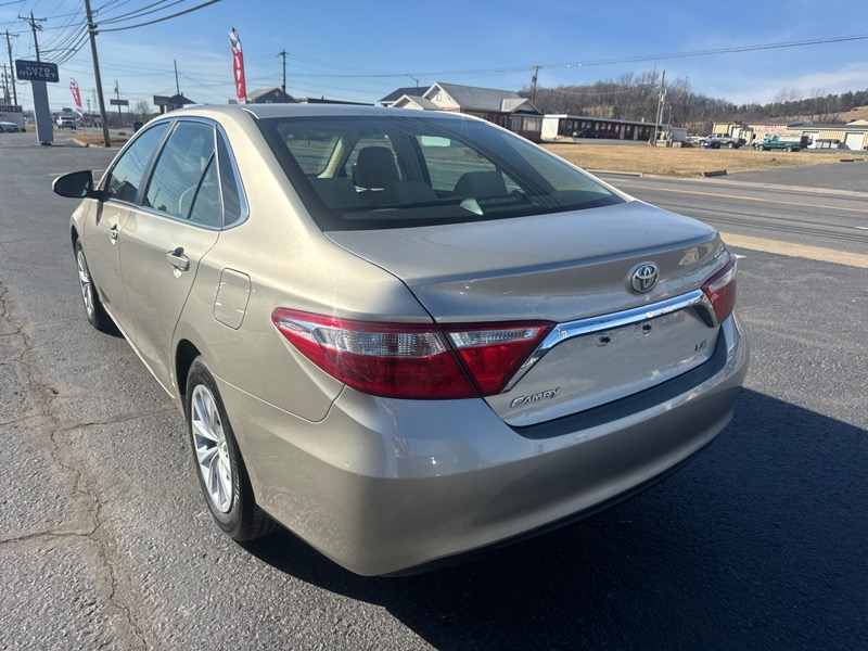 Toyota Camry XLE 2016