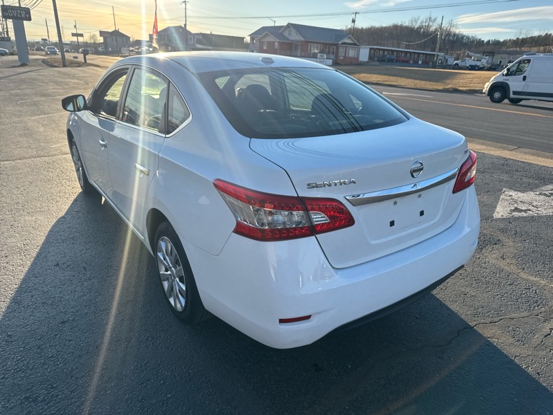 Nissan Sentra FE+ S 2015