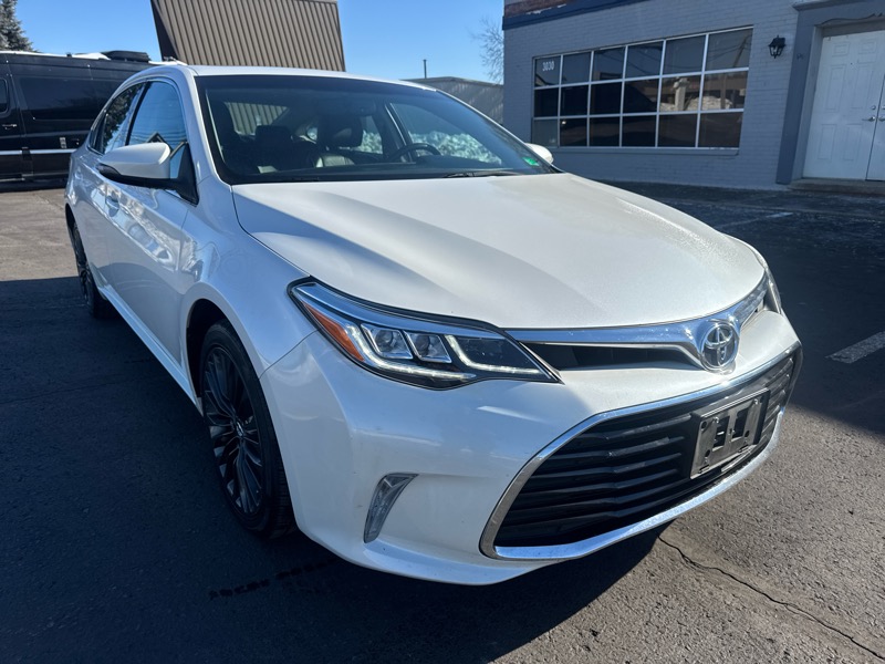 Toyota Avalon XLE 2016