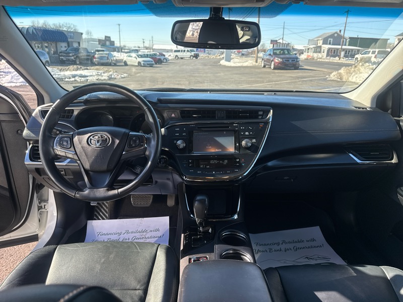 Toyota Avalon XLE 2016