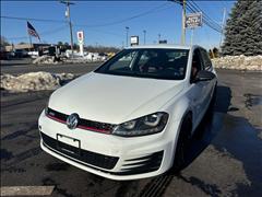 2017 Volkswagen Golf GTI 