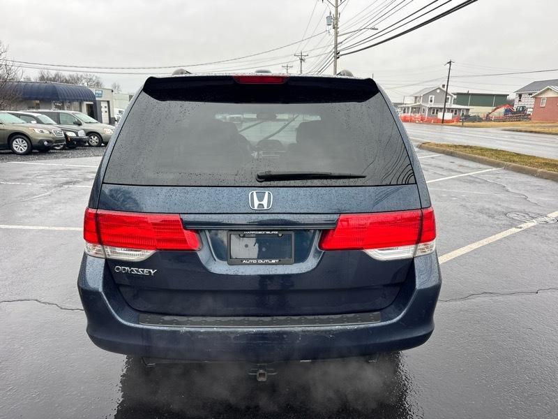 Honda Odyssey EX-L w/ DVD and Navigation 2010