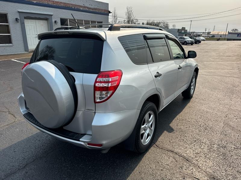 Toyota RAV4 Base I4 4WD 2010