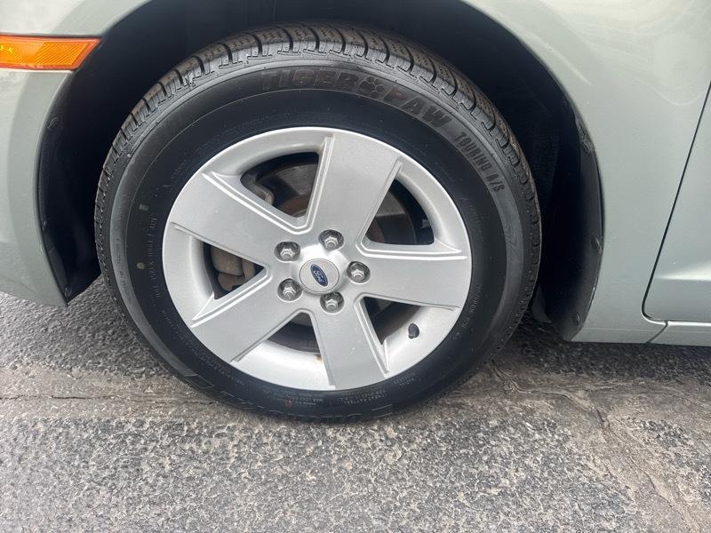 Ford Fusion V6 SE 2009
