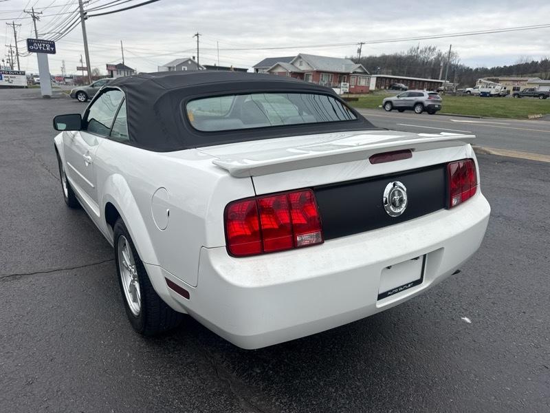 Ford Mustang V6 Premium Convertible 2008